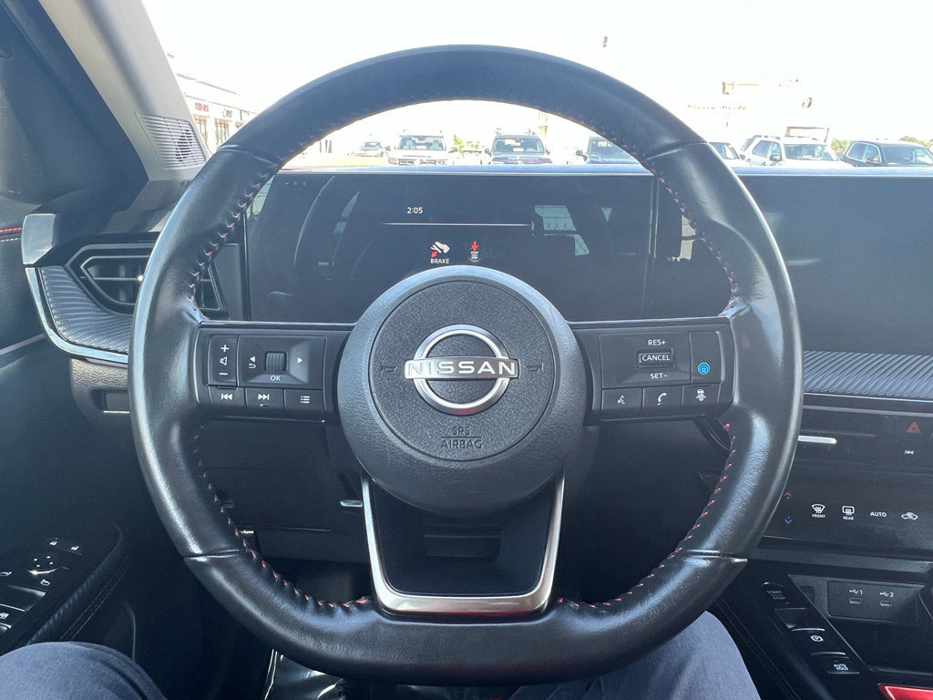 Used 2025 Nissan Kicks SR FWD image 20