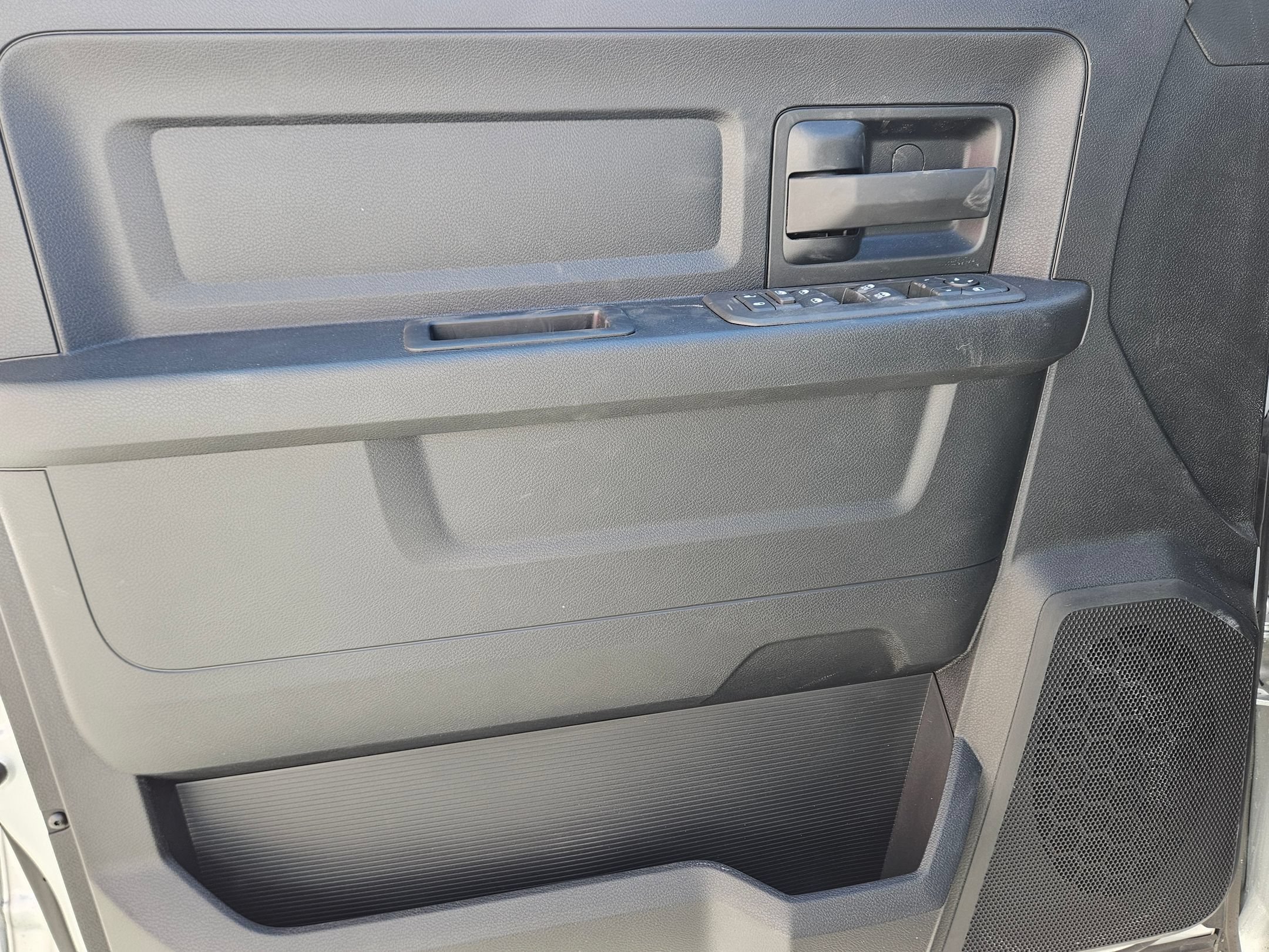 New 2026 RAM 2500 Tradesman AWD/4WD image 15