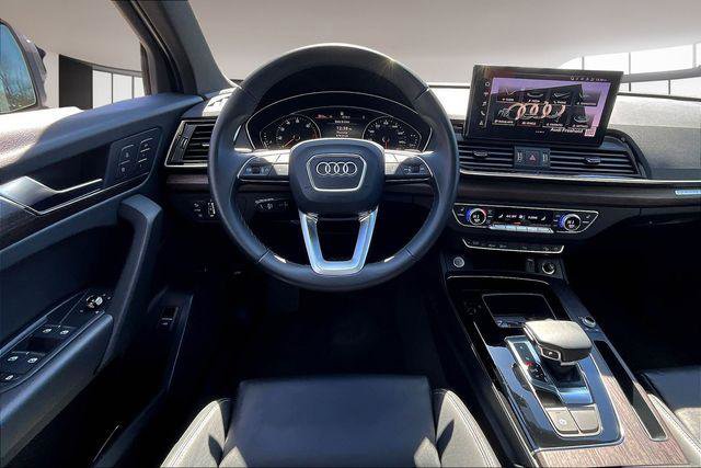 Certified 2023 Audi Q5 2.0T Premium w/ Convenience Package AWD/4WD image 8
