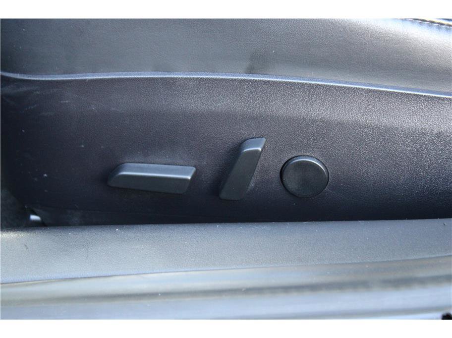 Used 2018 Tesla Model 3 Long Range AWD/4WD image 18