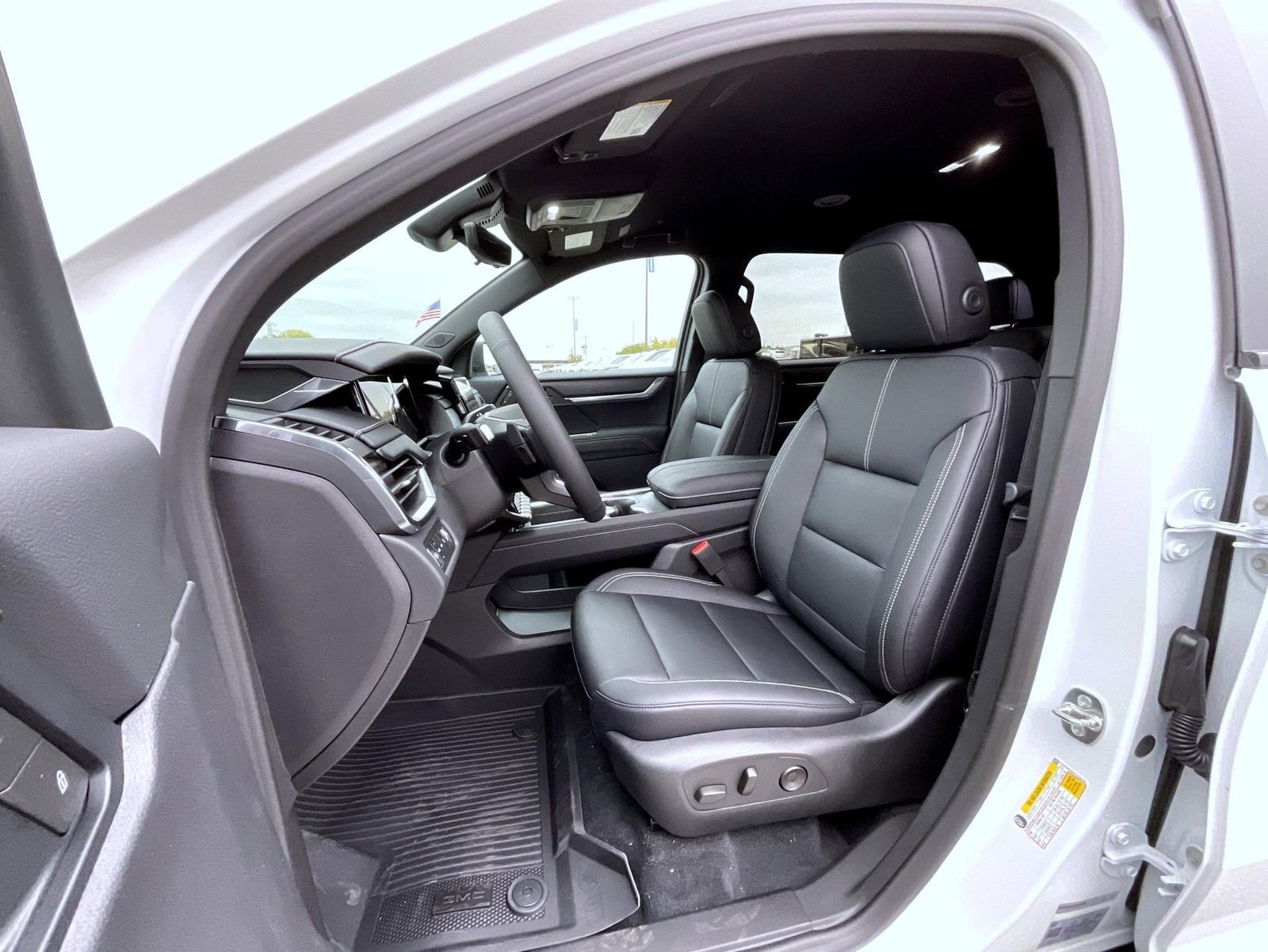 New 2026 GMC Acadia Elevation w/ Black Edition image 10