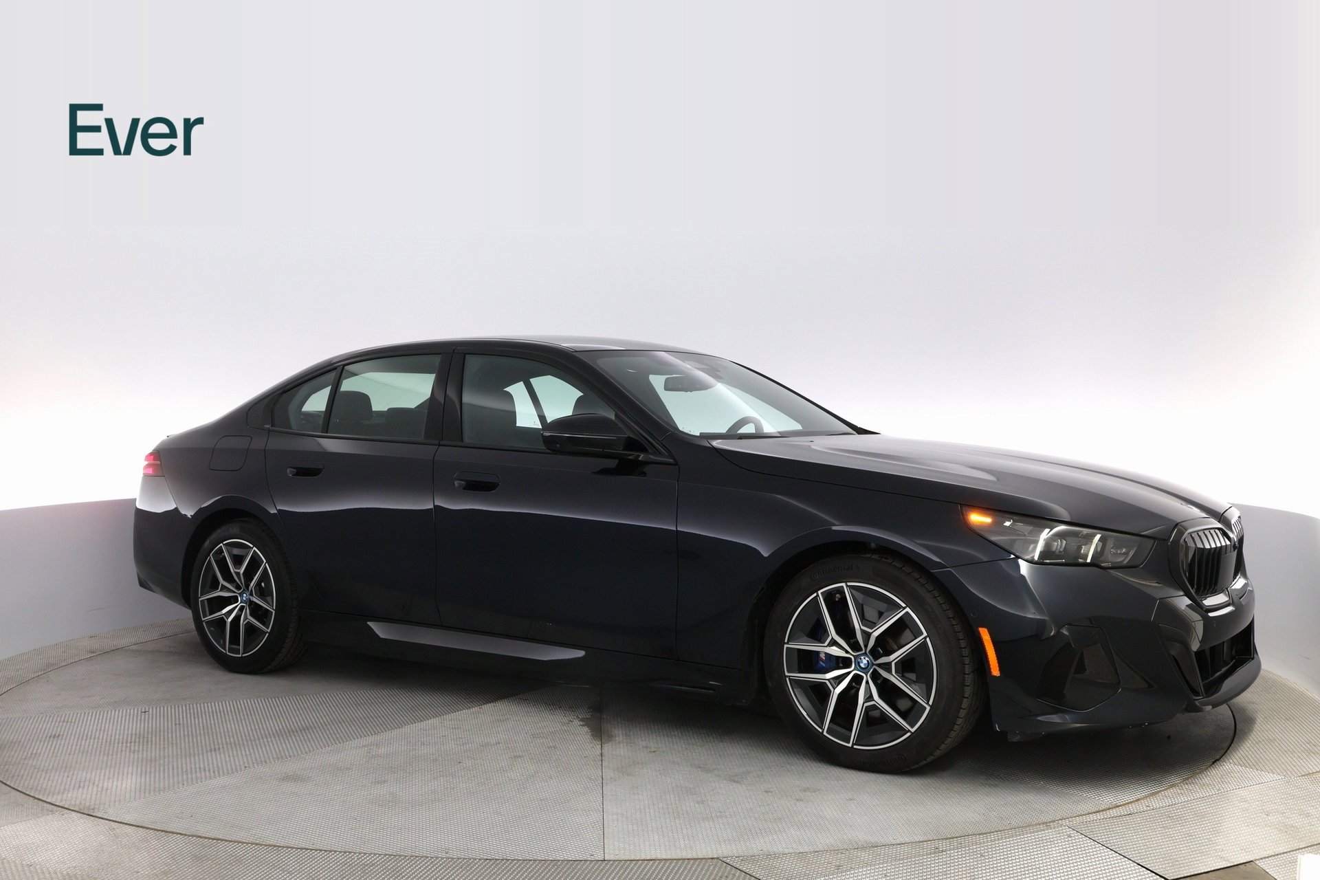 Used 2024 BMW i5 eDrive40i w/ M Sport Package image 5