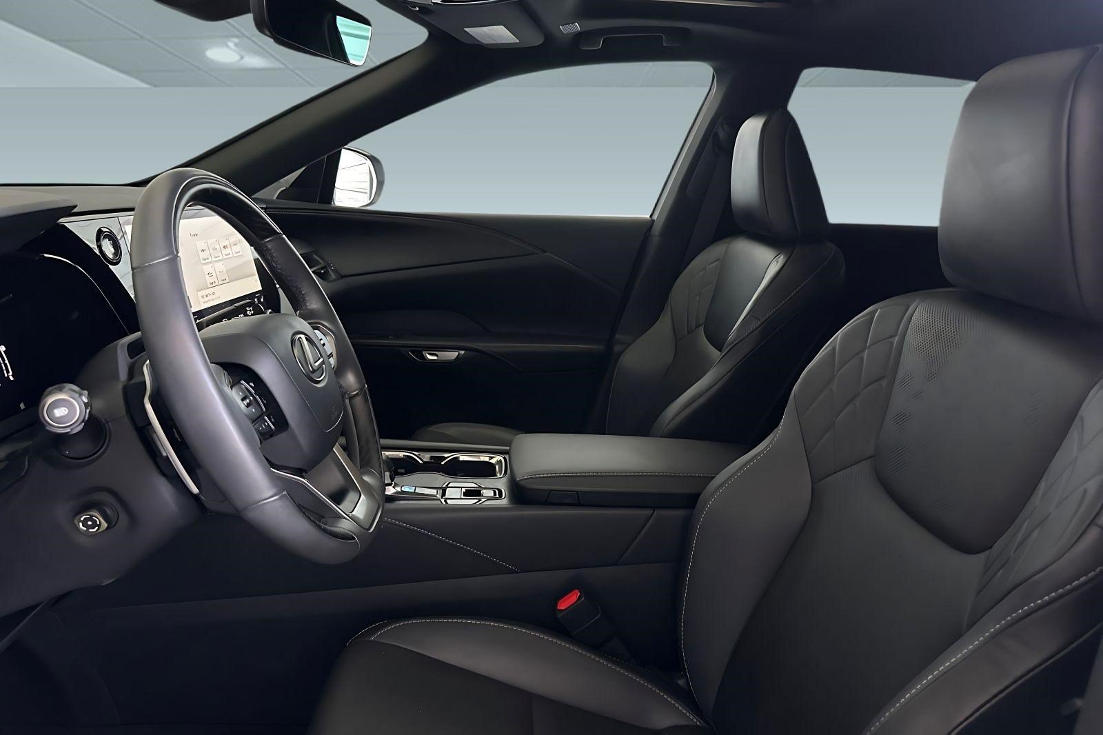 Certified 2024 Lexus RX 350 Premium w/ Convenience Package FWD image 24