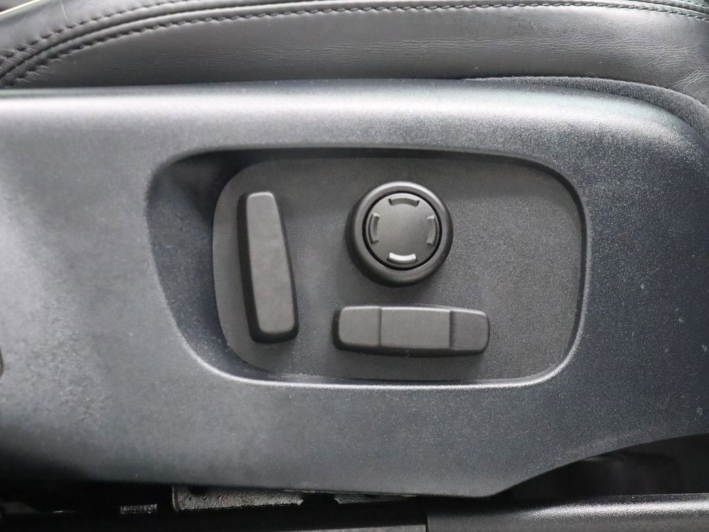 Used 2019 Land Rover Range Rover Sport HST image 30