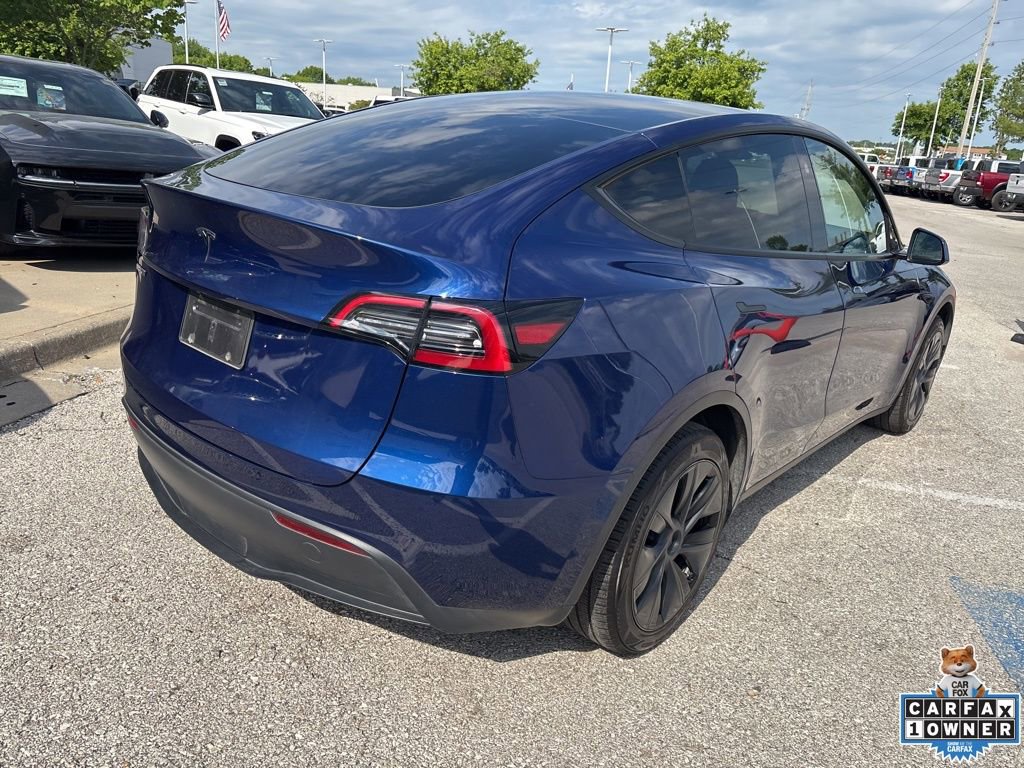 Used 2024 Tesla Model Y Long Range RWD image 27