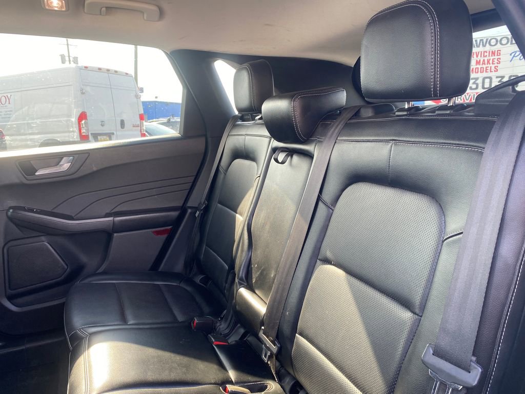 Used 2021 Ford Escape SEL AWD/4WD image 15