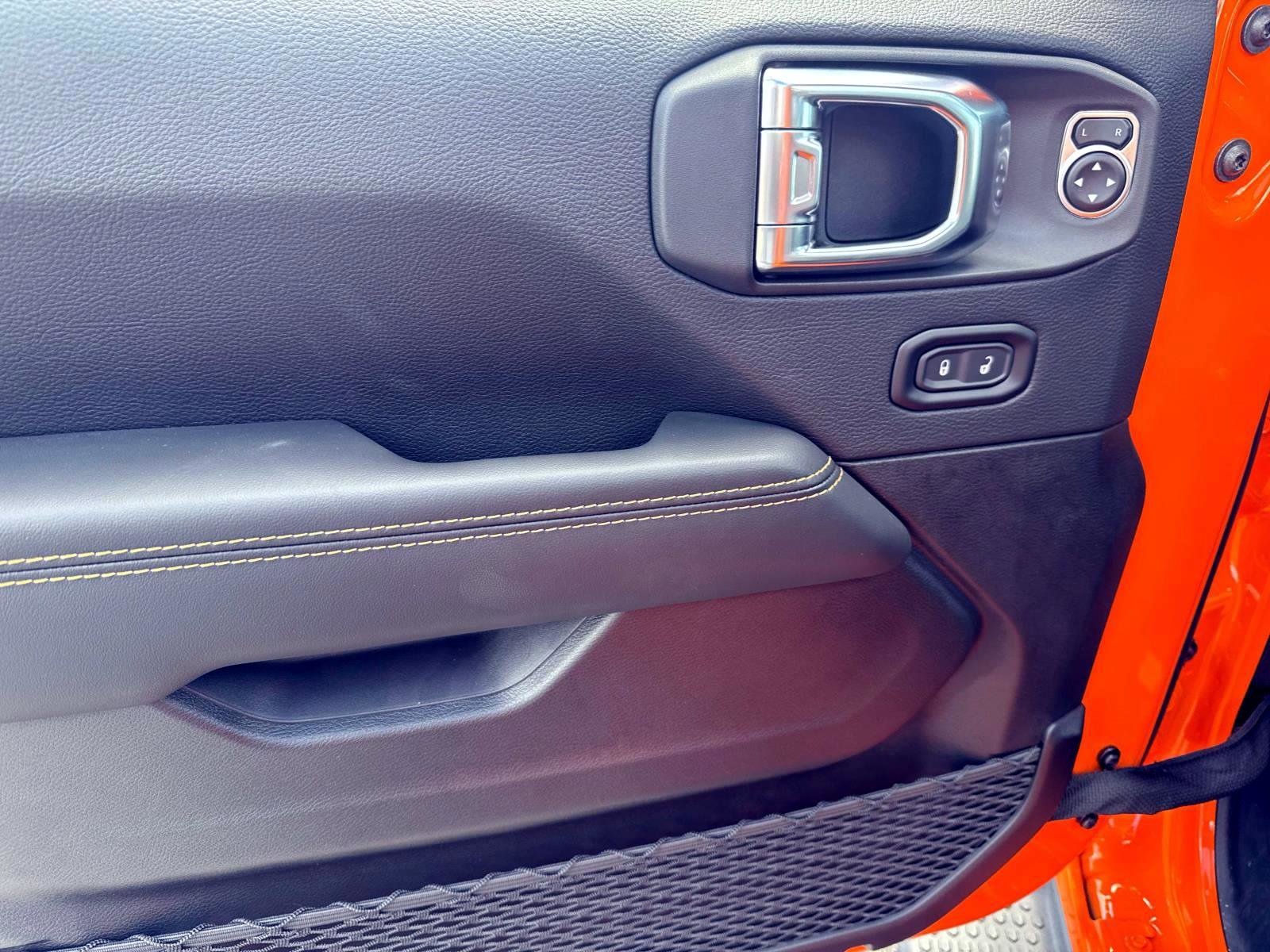 New 2025 Jeep Wrangler Unlimited Sahara image 6