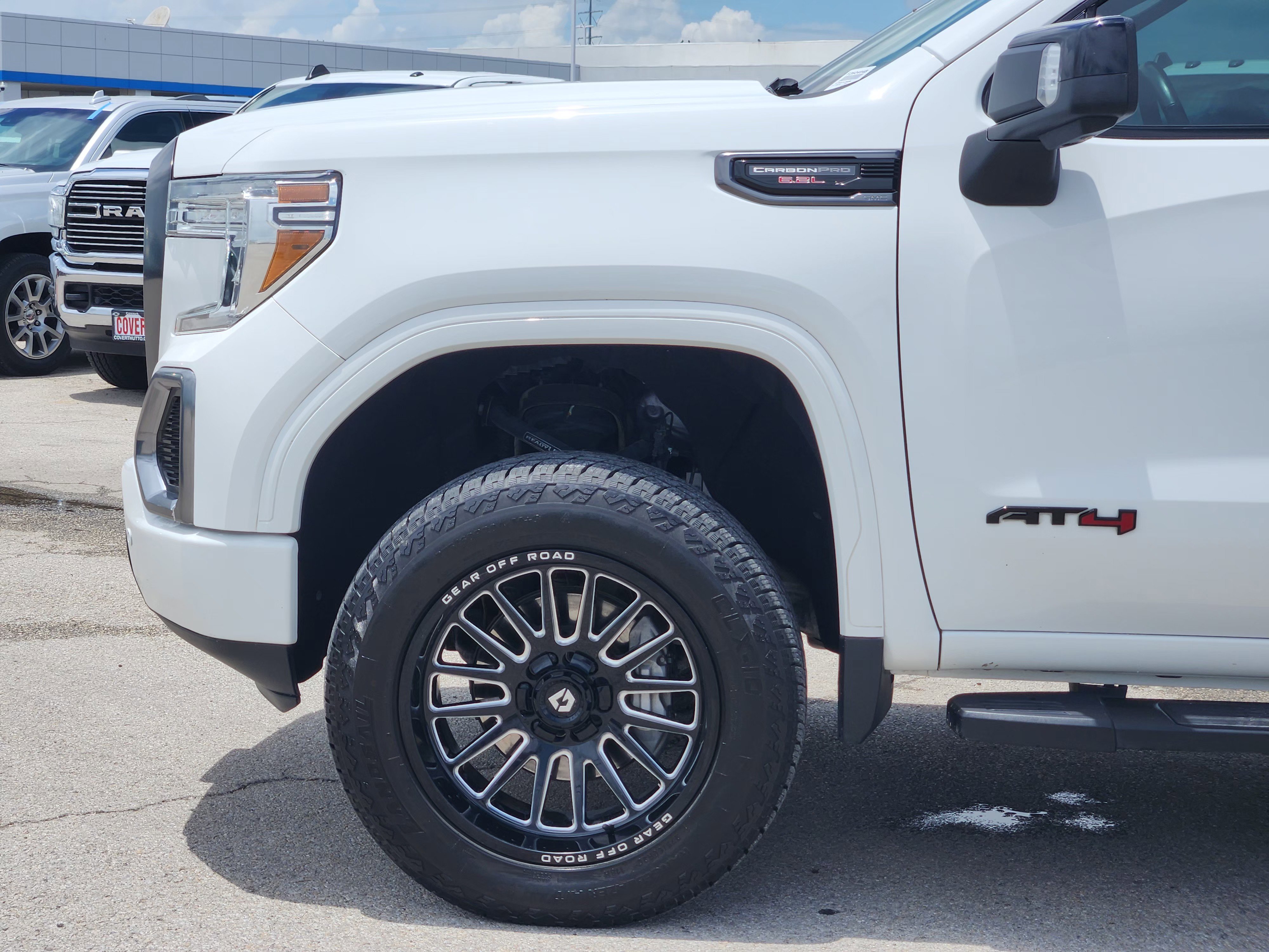 Used 2020 GMC Sierra 1500 AT4 w/ AT4 Premium Package AWD/4WD image 9