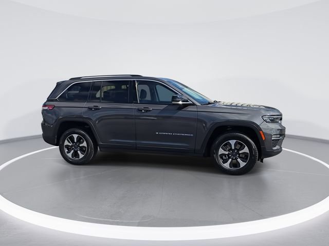 Used 2024 Jeep Grand Cherokee Limited 4xe image 9