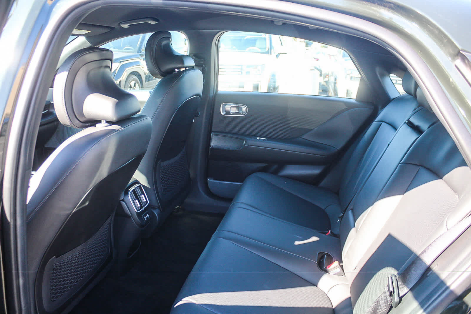 Certified 2023 Hyundai Ioniq 6 SEL w/ Cargo Package AWD/4WD image 23