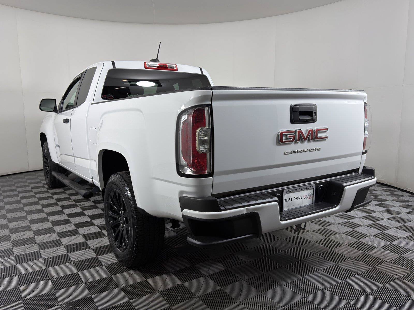 Certified 2022 GMC Canyon Elevation Standard w/ Convenience Package RWD image 4