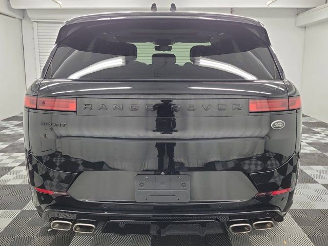 Used 2023 Land Rover Range Rover Sport First Edition AWD/4WD image 5
