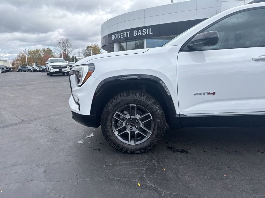 New 2026 GMC Terrain AT4 w/ Convenience Package III image 5