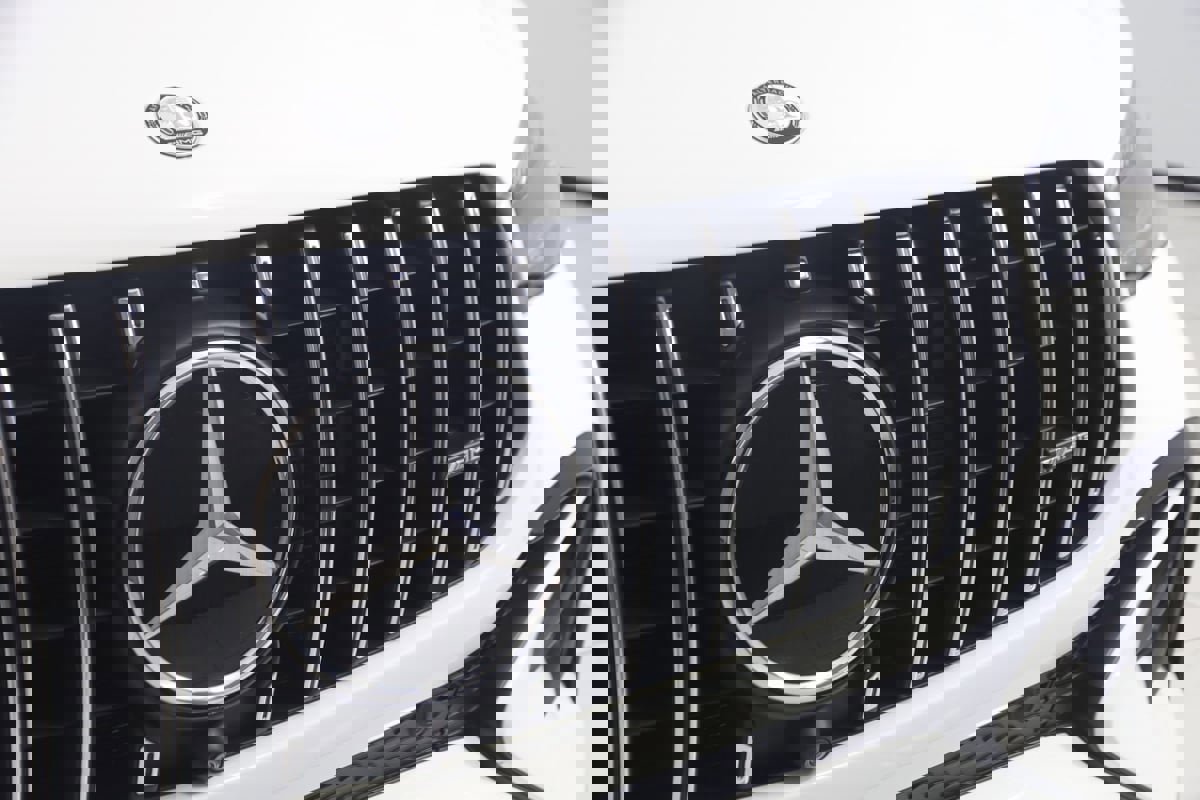 Used 2024 Mercedes-Benz GLE 53 AMG 4MATIC Coupe image 18