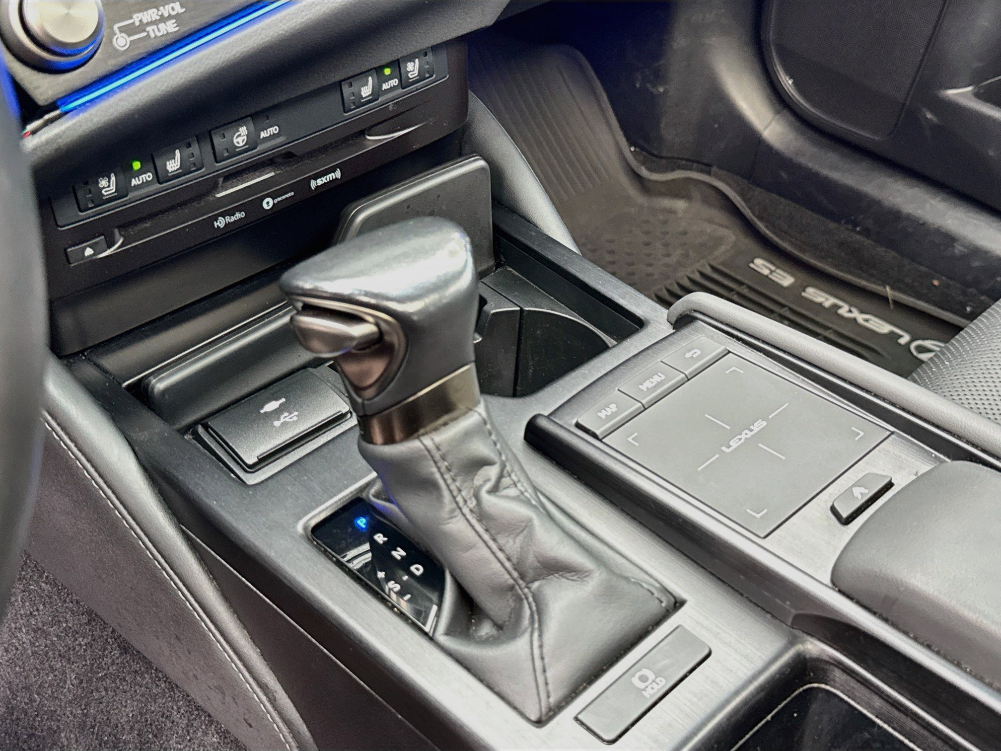 Used 2022 Lexus ES 250 w/ Premium Package AWD/4WD image 21