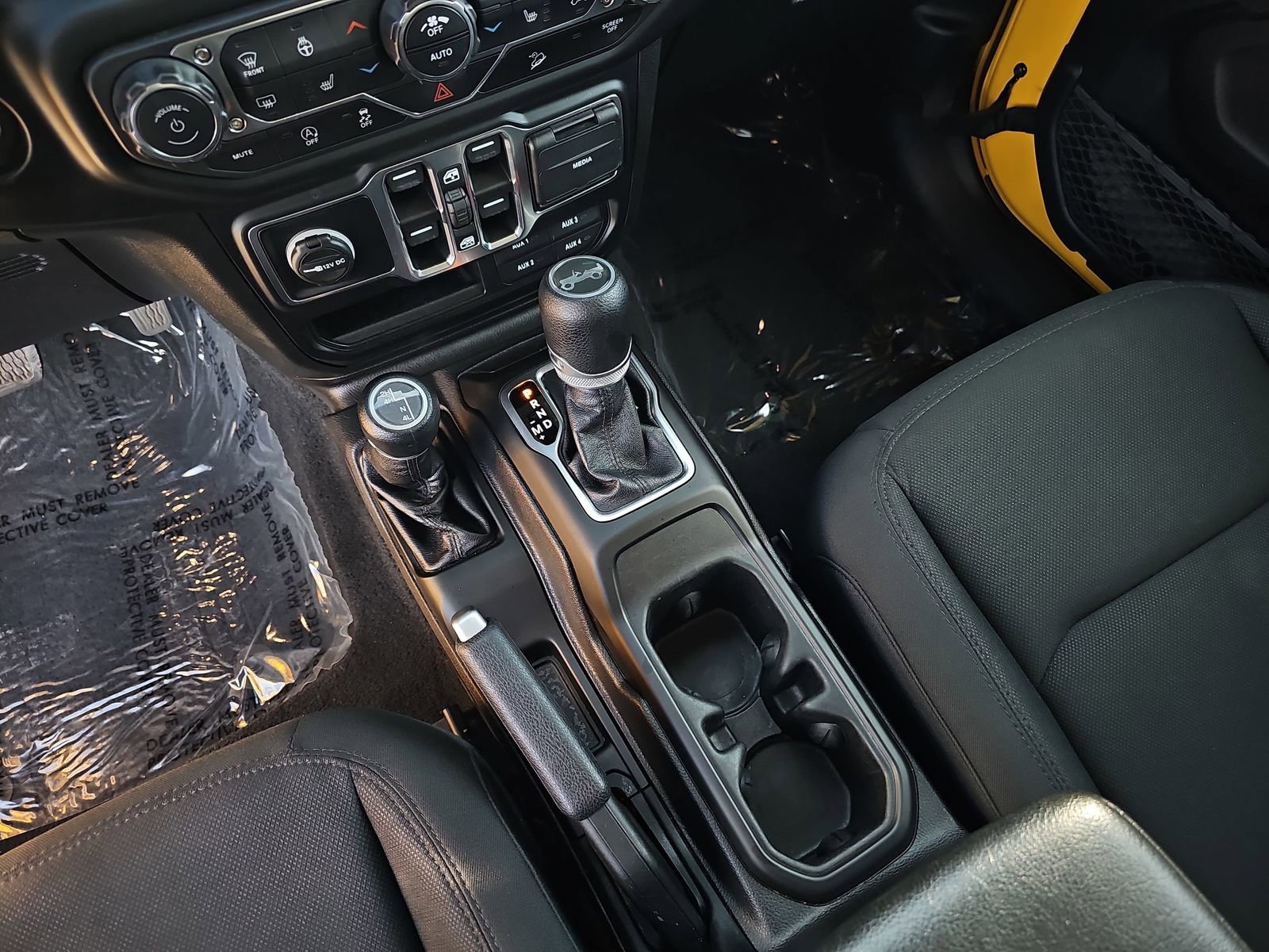 Used 2020 Jeep Wrangler Unlimited Sport image 25