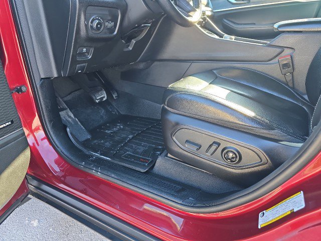 Used 2022 Jeep Grand Cherokee Limited image 20