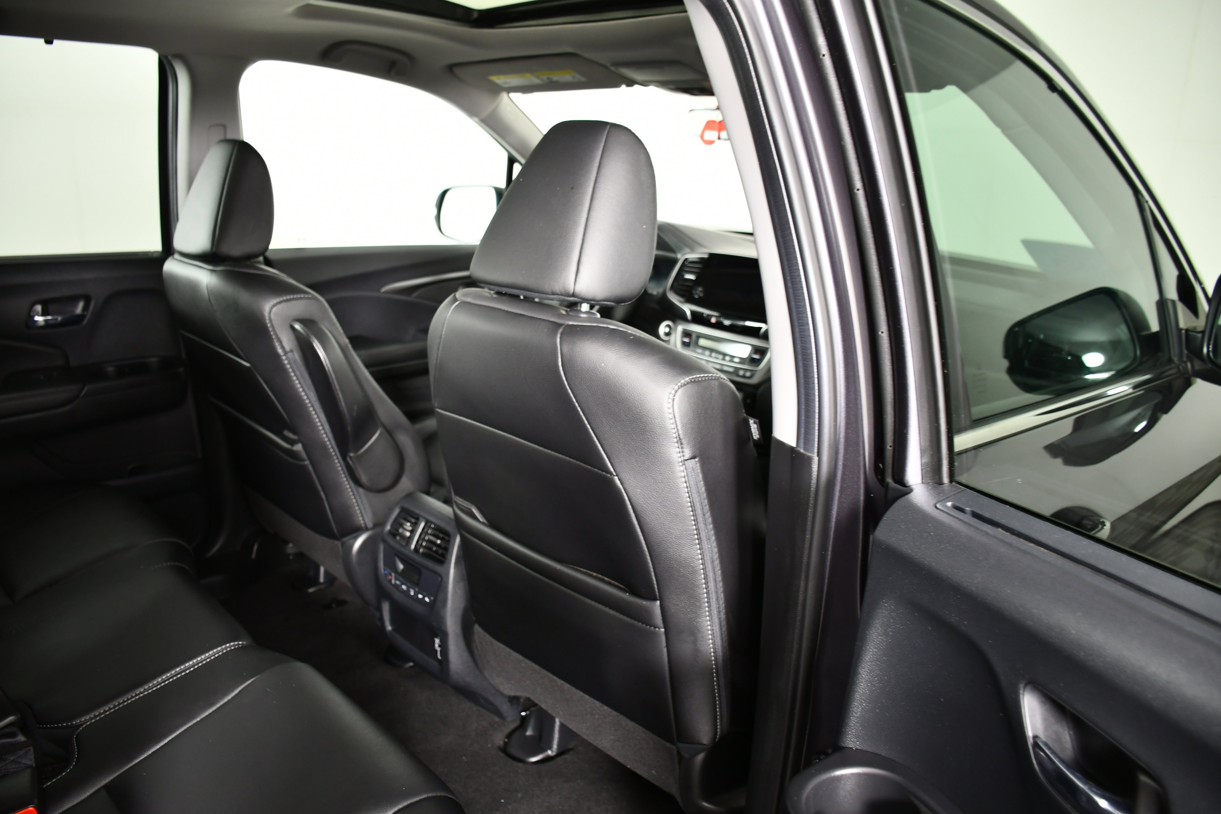 Used 2022 Honda Pilot Special Edition image 47