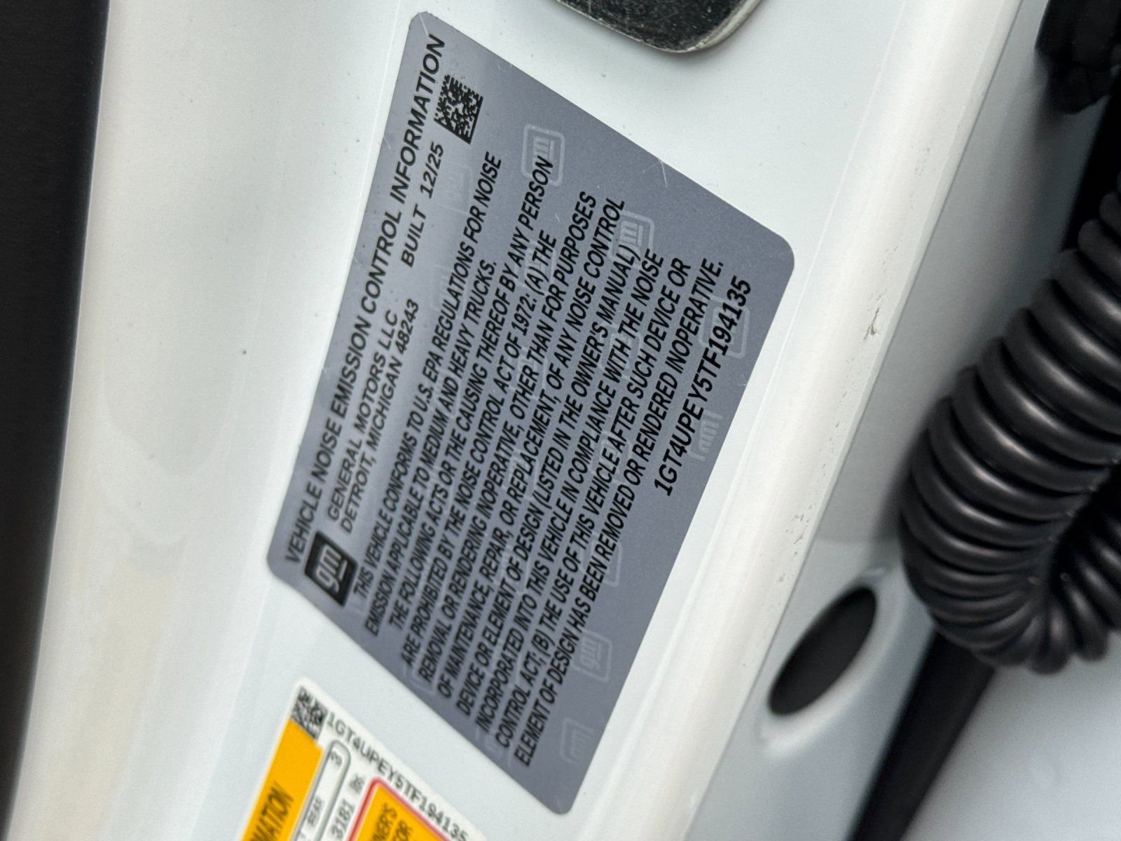 New 2026 GMC Sierra 2500 AT4 w/ Technology Package image 33