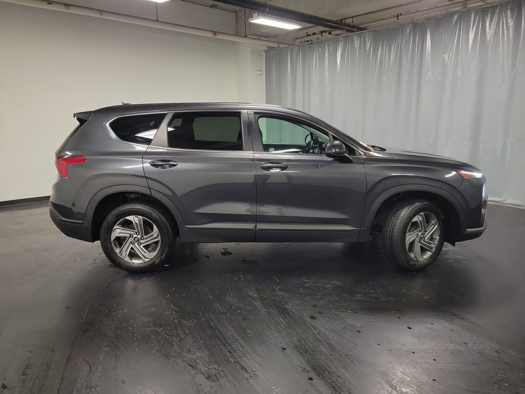Used 2021 Hyundai Santa Fe SE image 10