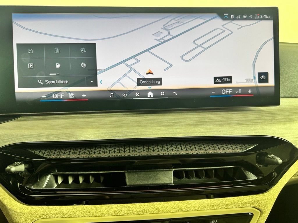 New 2026 BMW 330i xDrive Sedan w/ Premium Package AWD/4WD image 20