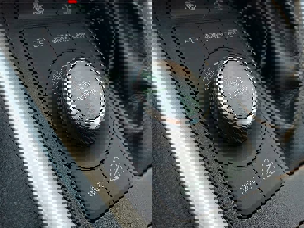 Used 2019 Toyota RAV4 Adventure image 20