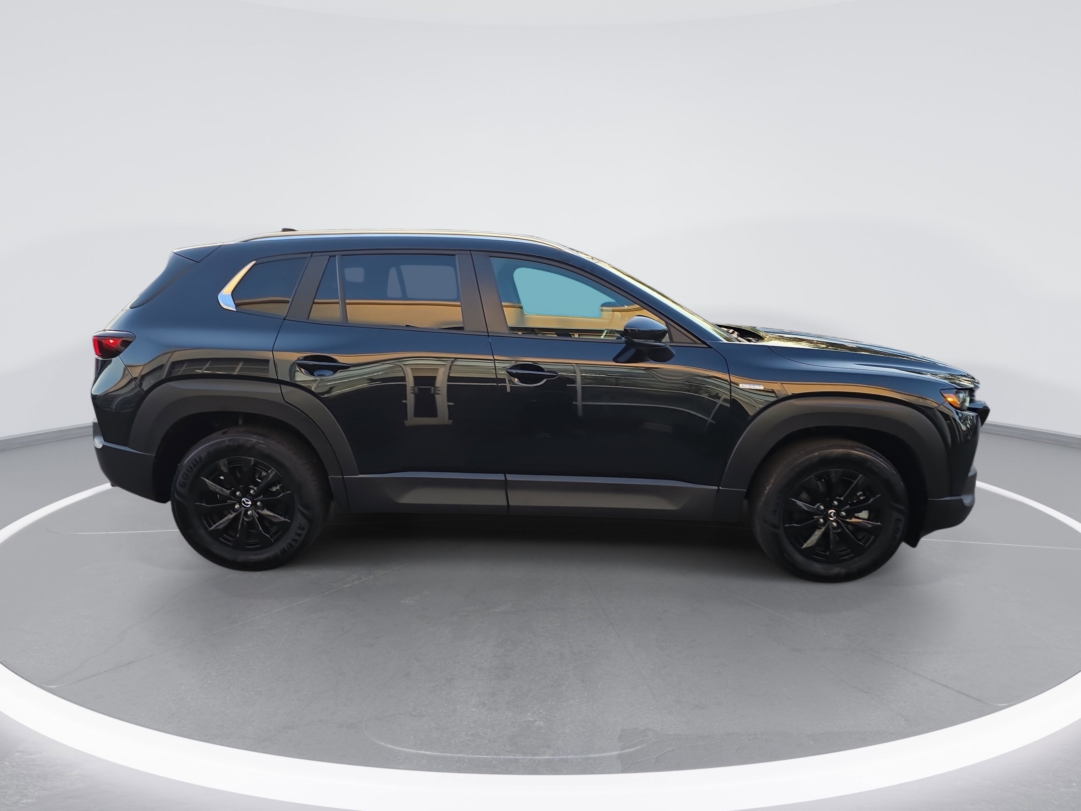 Used 2025 MAZDA CX-50 2.5 Hybrid w/ Preferred Pkg AWD/4WD image 2