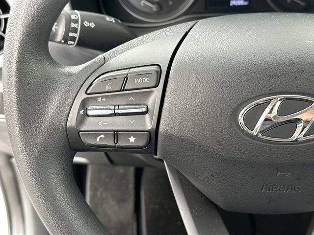 Used 2023 Hyundai Kona SE w/ Cargo Package image 19