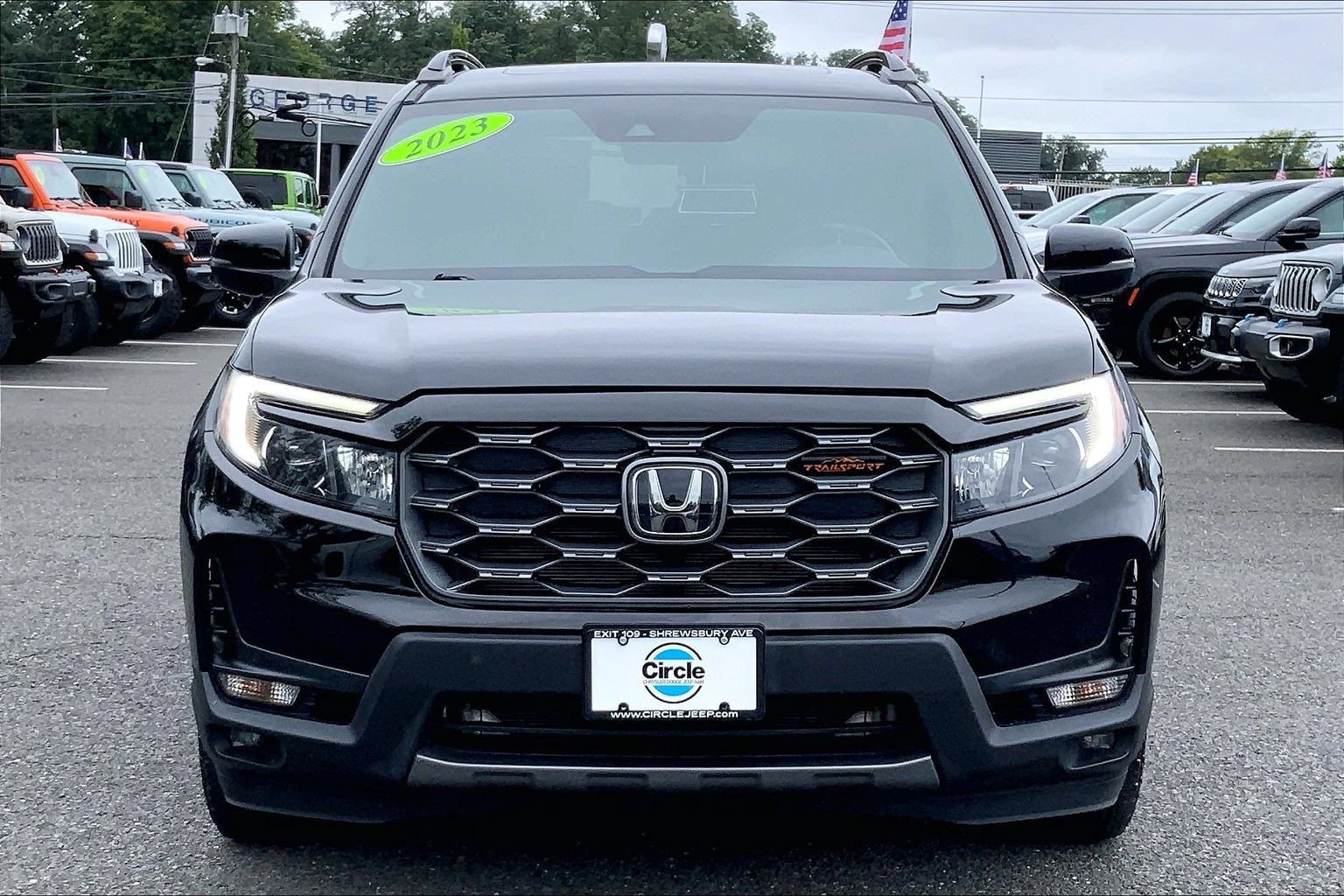 Used 2023 Honda Passport TrailSport image 3