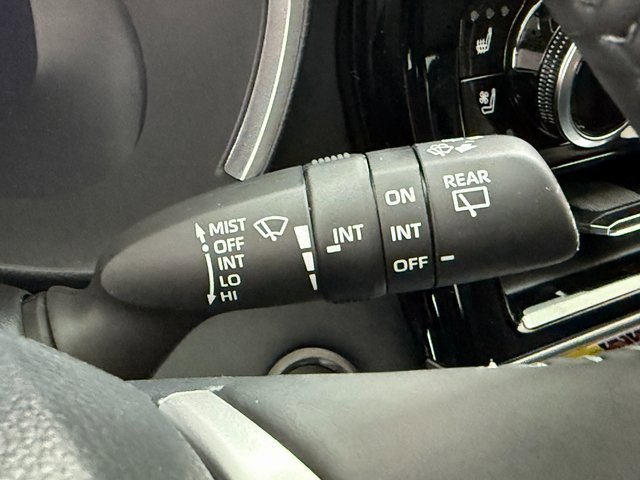 New 2026 Toyota Highlander Limited image 13