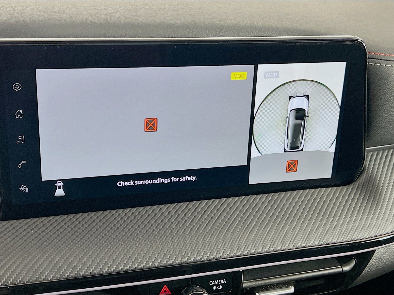New 2025 Nissan Kicks SR w/ Illumination Package AWD/4WD image 9