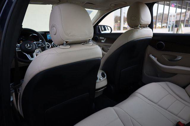 Used 2019 Mercedes-Benz C 300 4MATIC Sedan image 18