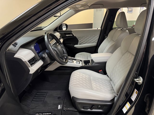 Used 2022 Mitsubishi Outlander SEL image 8