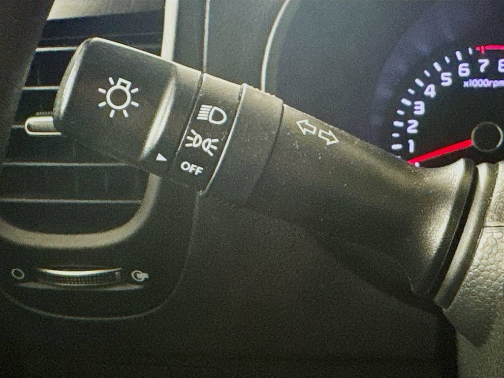 Used 2014 Kia Soul + FWD image 12