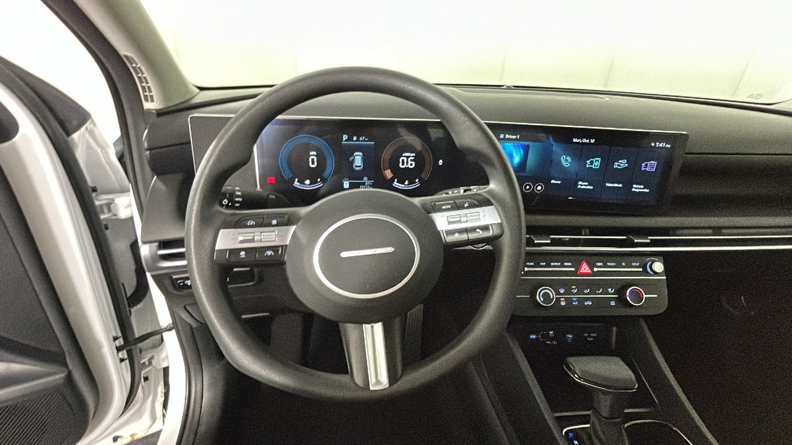 Certified 2025 Hyundai Tucson SE FWD image 19