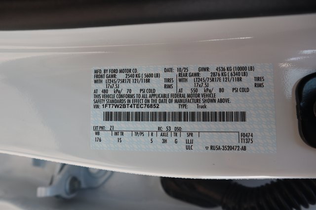 New 2026 Ford F250 XL w/ XL Chrome Package image 25