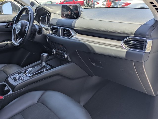 Used 2017 MAZDA CX-5 Touring w/ Preferred Equipment Package FWD image 22