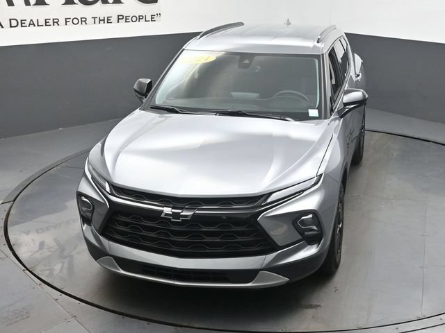 Used 2024 Chevrolet Blazer LT w/ Convenience Package FWD image 45
