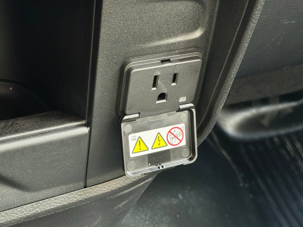 New 2026 RAM 3500 Tradesman AWD/4WD image 20