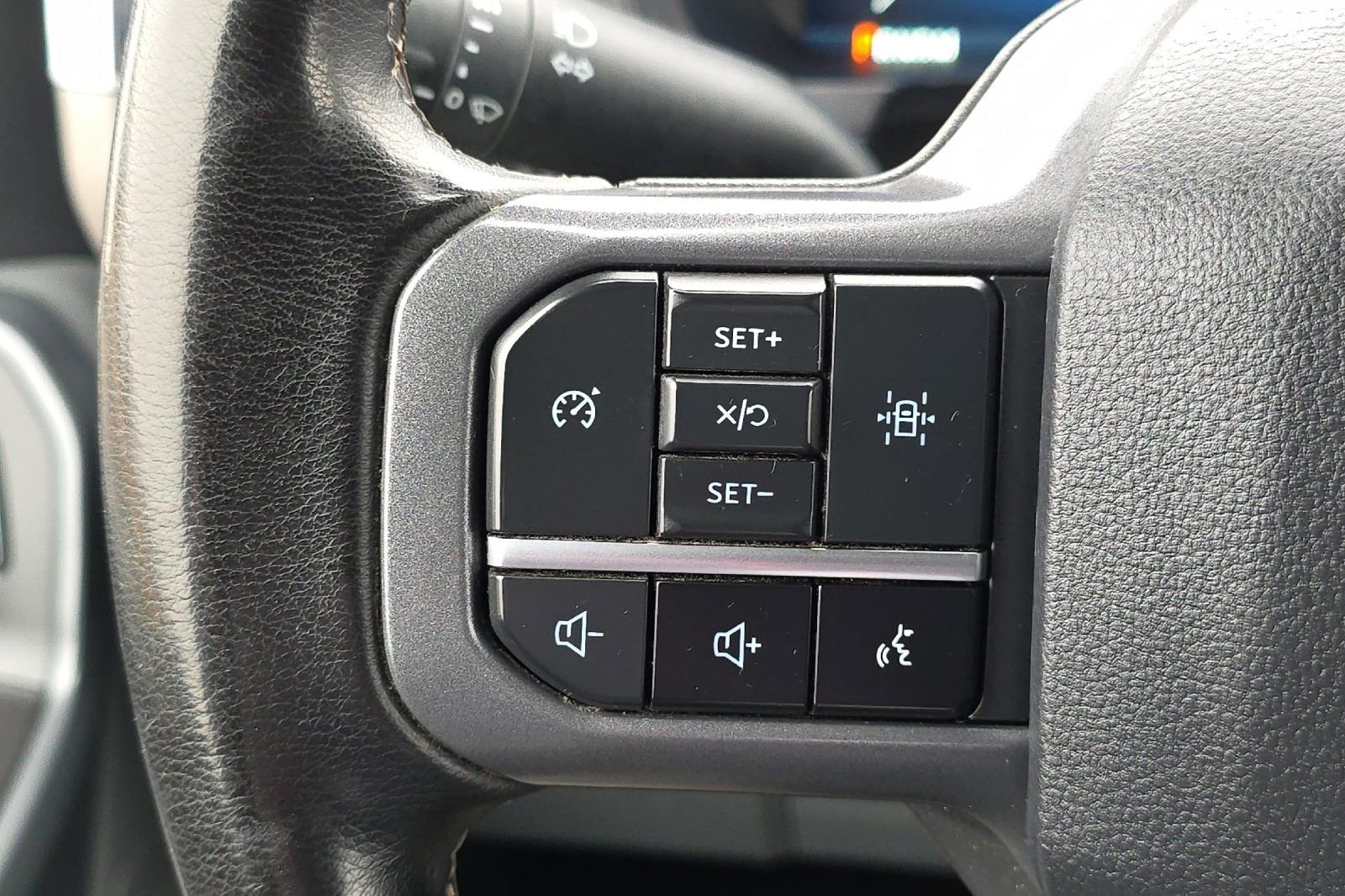 Used 2024 Ford F150 XLT w/ Mobile Office Package image 34