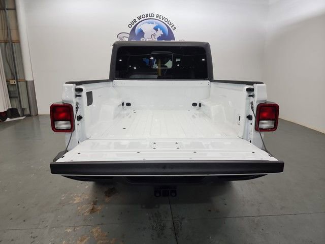 New 2025 Jeep Gladiator Sport image 8