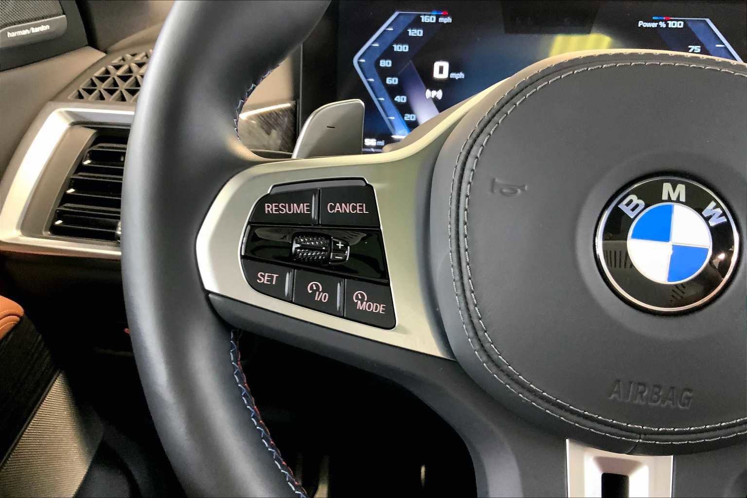 Used 2025 BMW X5 M60i image 23