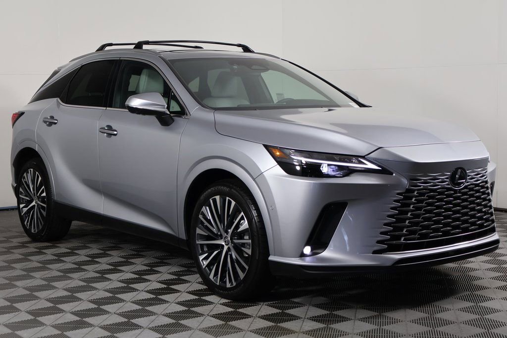 Used 2025 Lexus RX 350 w/ Convenience Package AWD/4WD image 3
