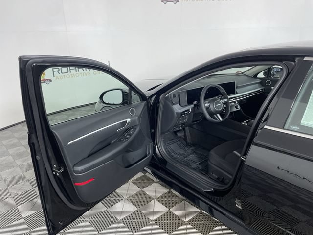 Used 2026 Hyundai Sonata SEL FWD image 18