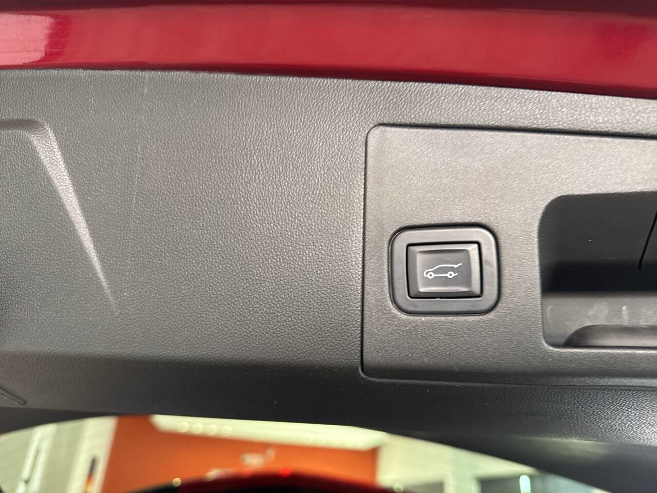 Used 2018 Cadillac XT5 Premium Luxury image 30