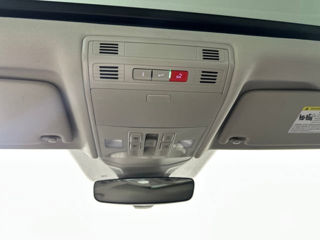 Used 2024 Volkswagen Jetta SE image 24