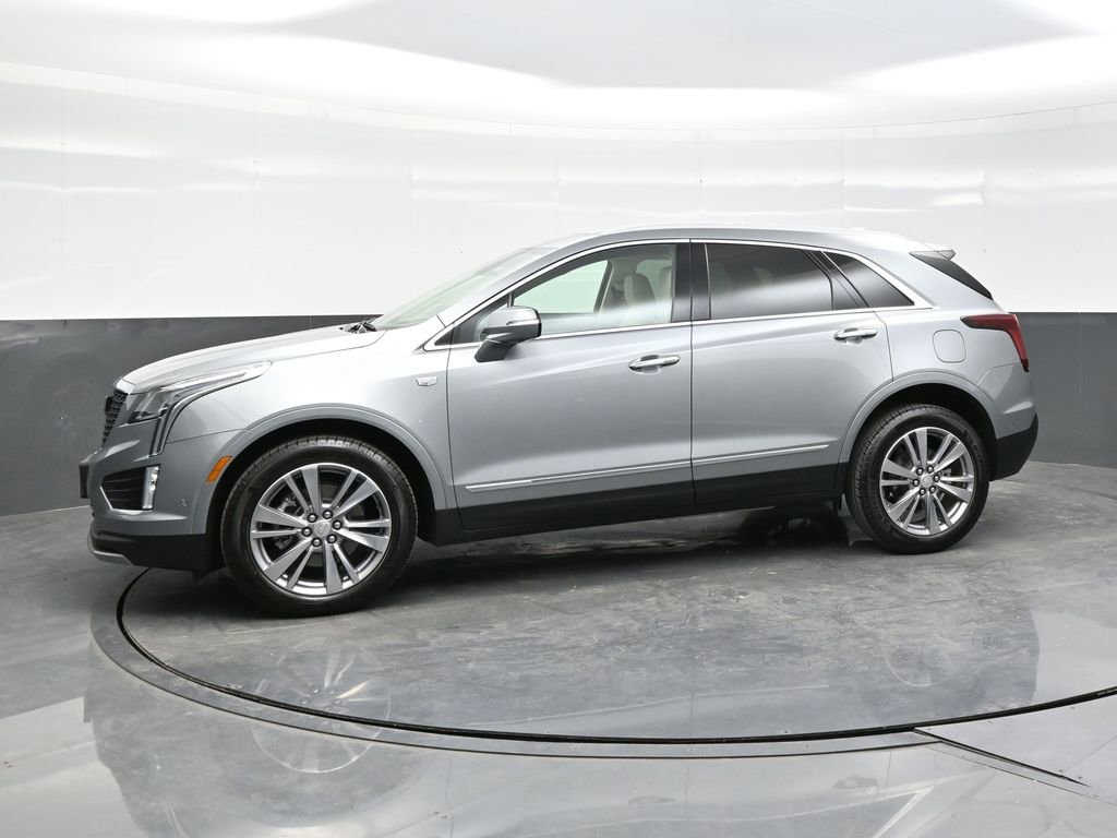 New 2026 Cadillac XT5 Premium Luxury w/ Driver Assist Package FWD image 3
