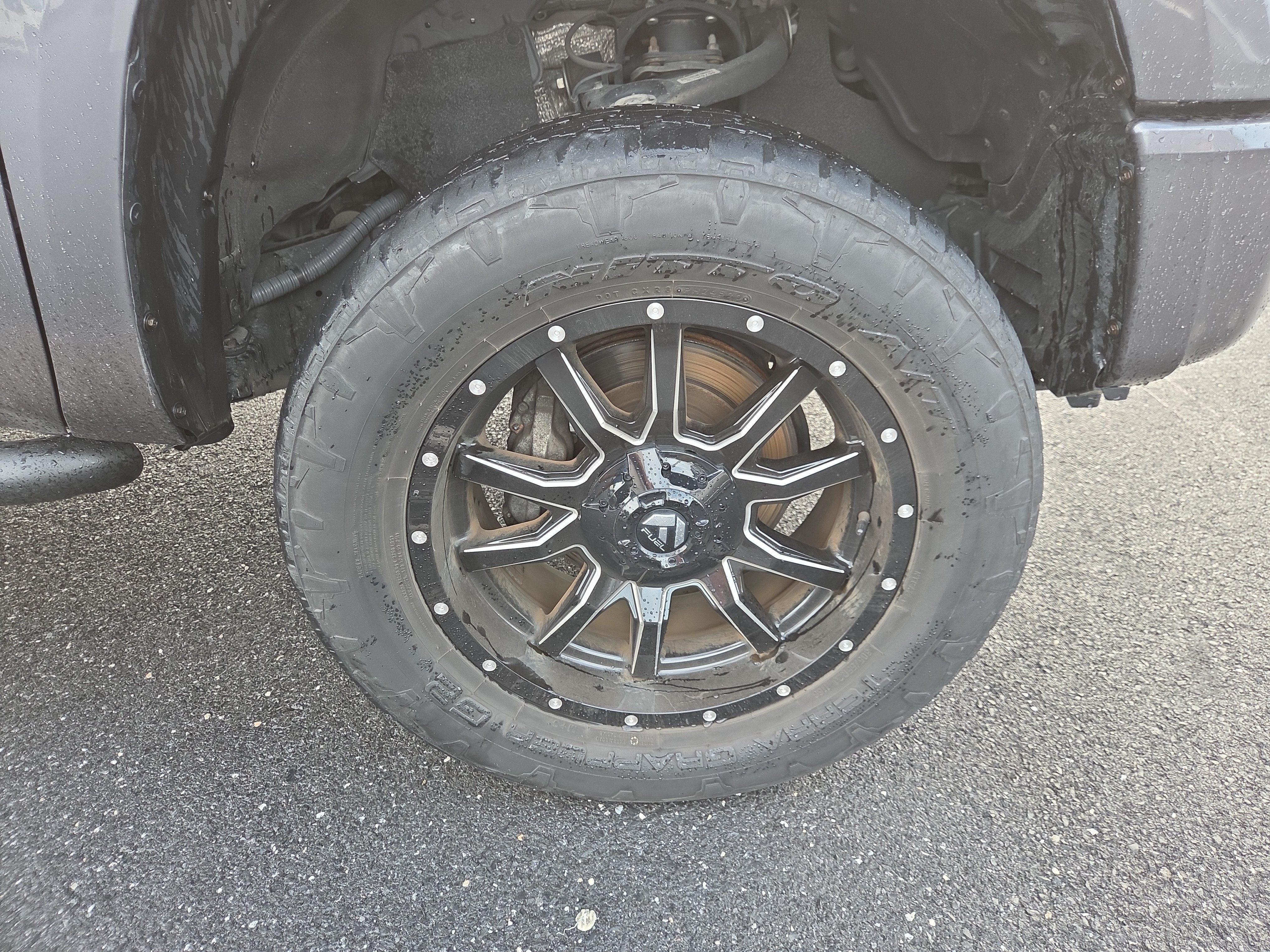 Used 2018 Toyota Tundra SR5 w/ TRD Sport Package AWD/4WD image 31