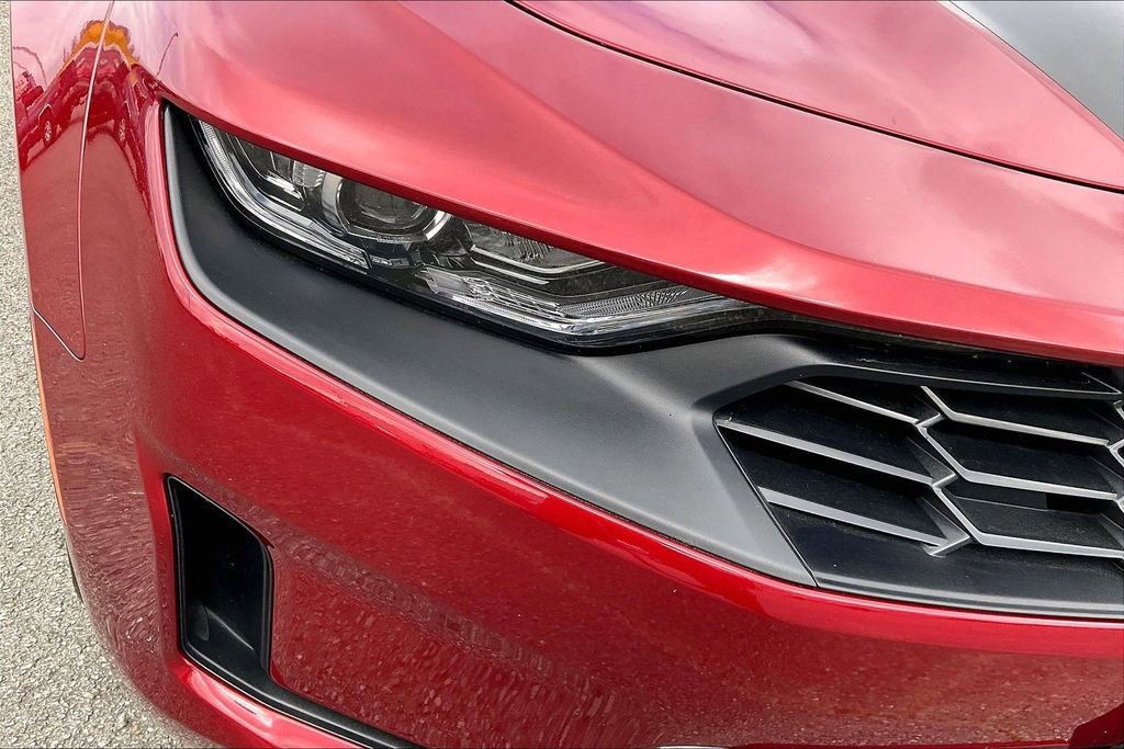 Used 2021 Chevrolet Camaro LT w/ RS Package image 29