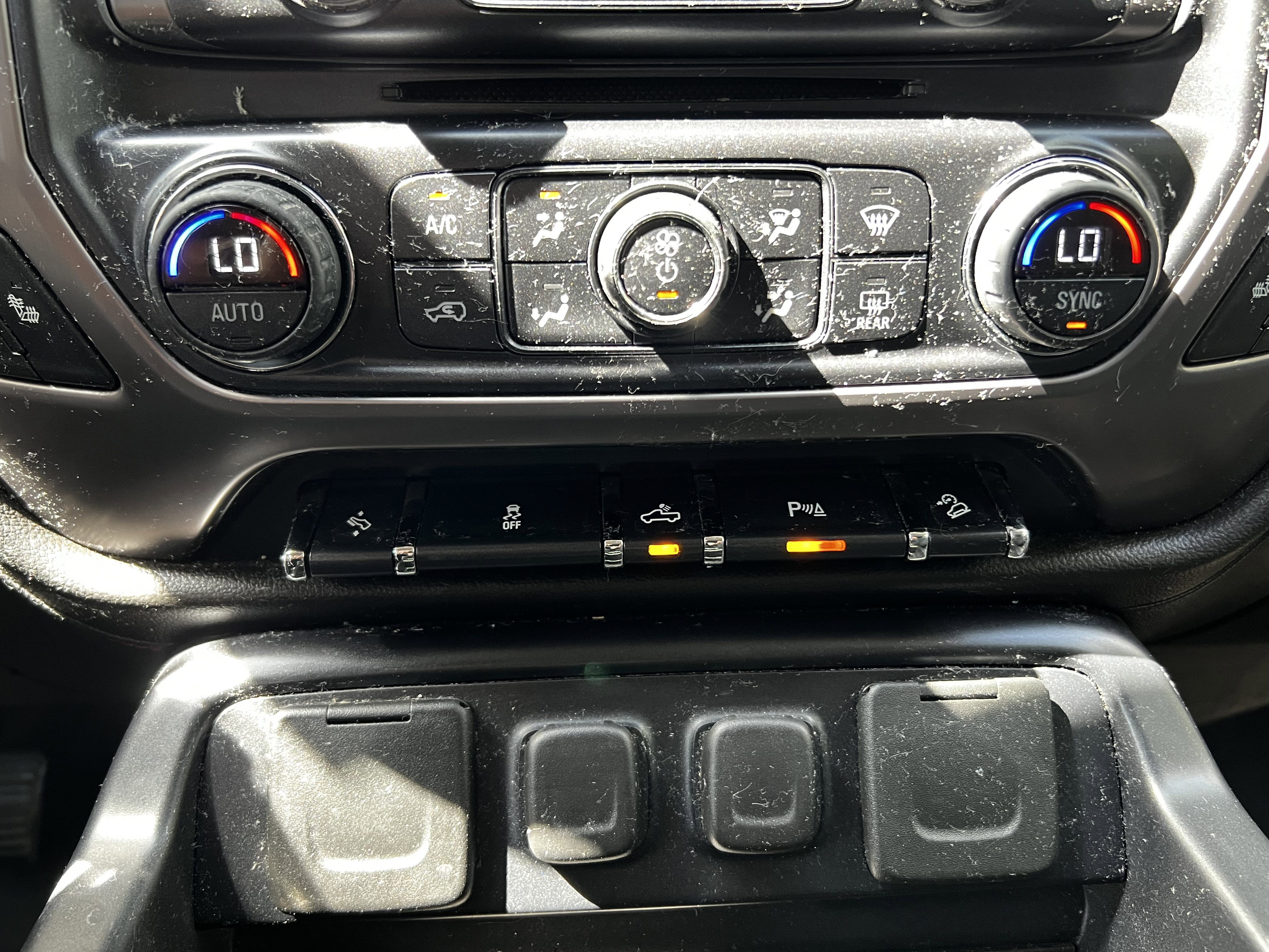 Used 2015 GMC Sierra 1500 SLT image 28